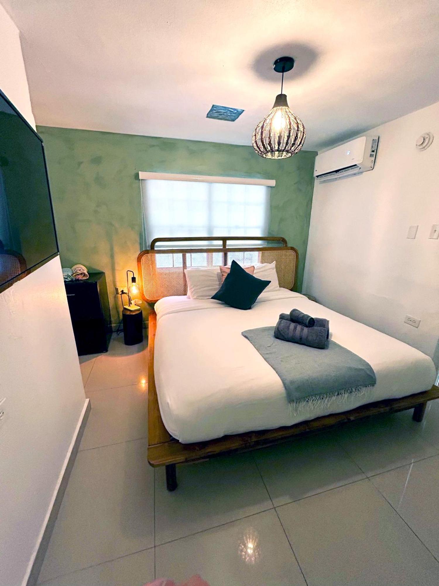 The Pelican Poshtel San Juan Exterior foto